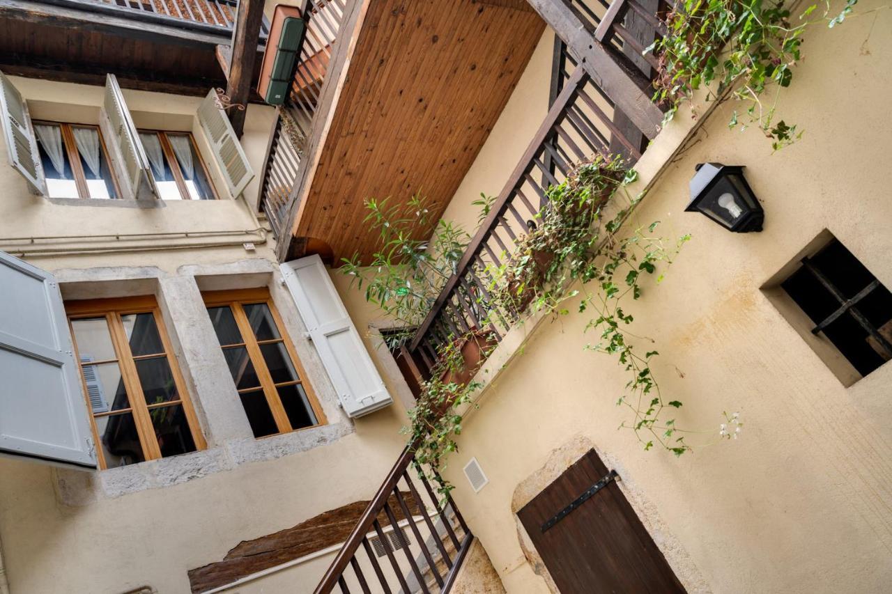 La Cour Filaterie - Suite Of 30 Sq M In The Annecy Breakfast Included Екстер'єр фото